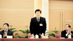 復(fù)出李長(zhǎng)江低調(diào)參會(huì)婉拒采訪(fǎng) 稱(chēng)未準(zhǔn)備好提案