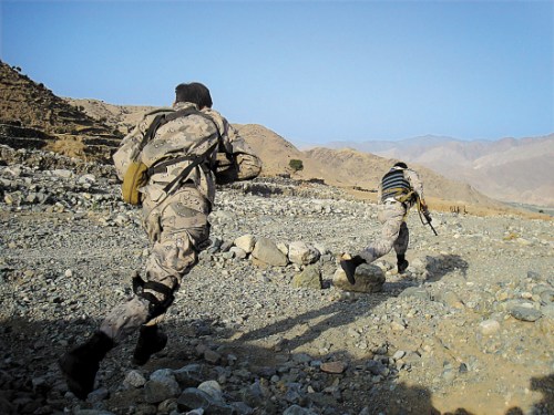 2009年6月，阿富汗政府軍在甘加爾谷地與塔利班作戰(zhàn)的情景。