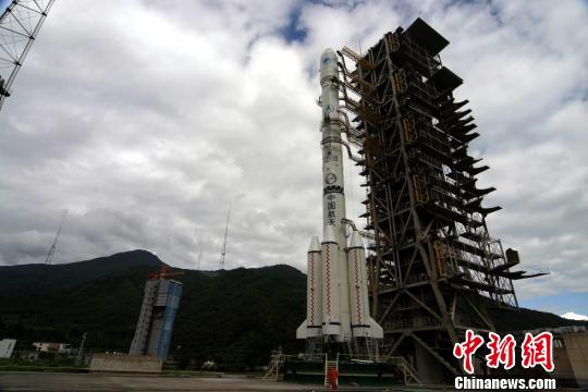 中國(guó)成功發(fā)射第14、15顆北斗導(dǎo)航衛(wèi)星