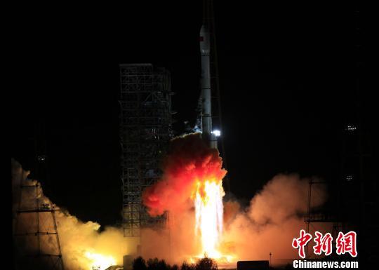 中國(guó)成功發(fā)射第14、15顆北斗導(dǎo)航衛(wèi)星