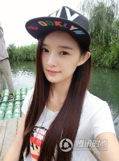 90后嫩?？崴品鏃顑?堅(jiān)稱從未整容