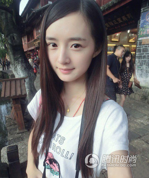 90后嫩?？崴品鏃顑?堅(jiān)稱從未整容