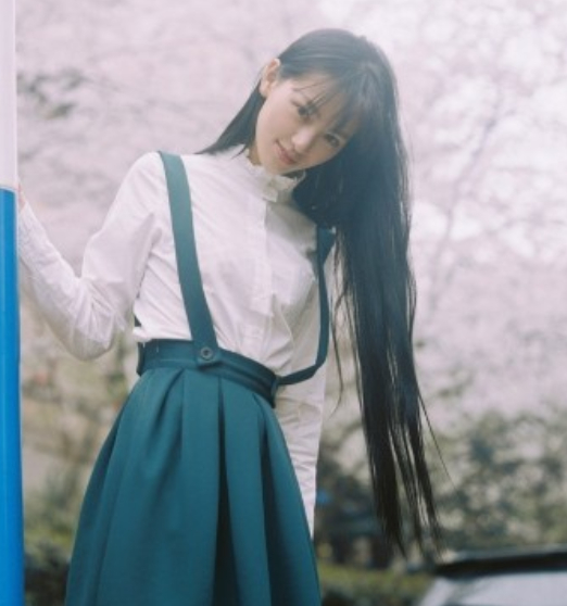 雪糕?；ňW(wǎng)絡(luò)走紅 盤點(diǎn)意外走紅的高校美女（組圖）