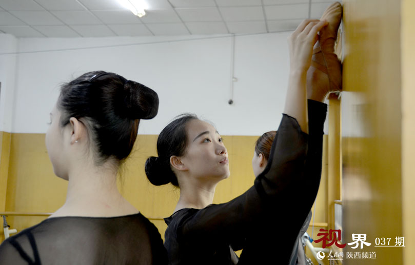 舞伴磨合、思維碰撞，創(chuàng)作就像十月懷胎，過程艱苦，但卻欣慰。